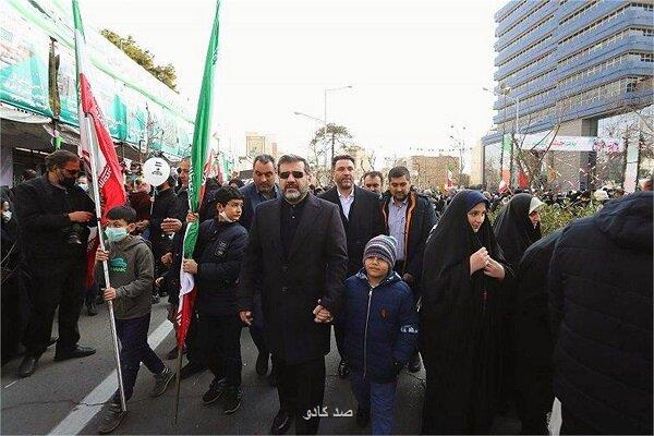 اسماعیلی در راهپیمایی ۲۲ بهمن مطرح كرد؛ مردم انقلاب اسلامی را متعلق به خود می دانند Image