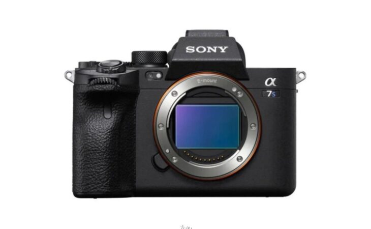 بررسی قیمت جدیدترین دوربین های سونی Image