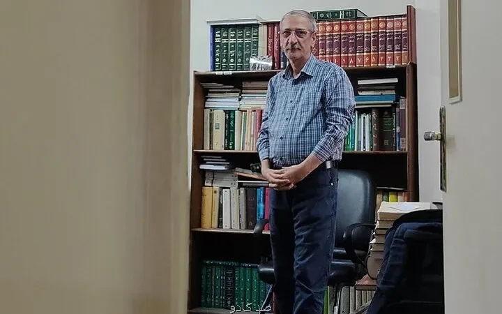 نسخ خطی ، ۱۴ می توان کار تصحیح را گروهی انجام داد Image